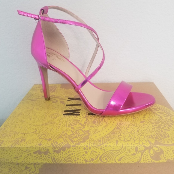 Mix No. 6 Heels - Picture 1 of 7